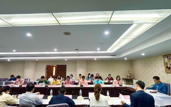 หน่วยวิจัย 3E ร่วมกับสำนักงานทรัพยากรธรรมชาติและสิ่งแวดล้อมจังหวัดเชียงใหม่ จัดการประชุมคณะทำงานด้านการเปลี่ยนแปลงสภาพภูมิอากาศระดับจังหวัด ครั้งที่ 4/2566 ภายใต้โครงการการพัฒนาศักยภาพสำนักงานทรัพยากรธรรมชาติและสิ่งแวดล้อมจังหวัด 