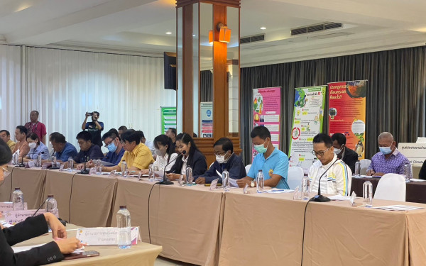 หน่วยวิจัย 3E ร่วมกับ ทสจ.กำแพงเพชร จัดการประชุมคณะทำงานด้านการเปลี่ยนแปลงสภาพภูมิอากาศระดับจังหวัด ครั้งที่ 5/2566 เพื่อสรุปผลการดำเนินโครงการ ภายใต้โครงการการพัฒนาศักยภาพสำนักงานทรัพยากรธรรมชาติและสิ่งแวดล้อมจังหวัด จังหวัดกำแพงเพชร