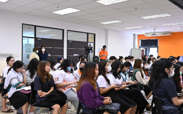 หน่วยวิจัย 3E ร่วมงานเสวนาพิเศษ ภายใต้หัวข้อ “Innovation through and beyond SDGs: lesson learned from green businesses”