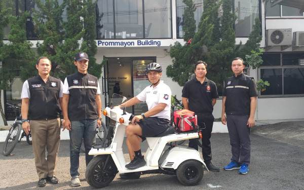 DustBoy E-motorbike และ Smart DustPole