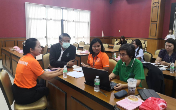 หน่วยวิจัย 3E CMU ร่วมกับ TGO ดำเนินการทวนสอบข้อมูลคาร์บอนฟุตพริ้นท์ขององค์กร ณ สำนักงานเทศบาลตำบลจอมพล จังหวัดราชบุรี