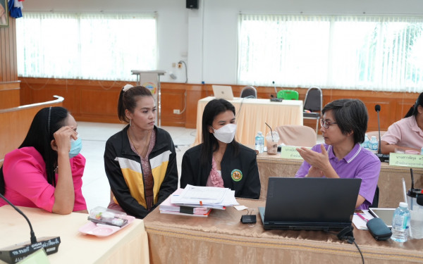 หน่วยวิจัย 3E CMU ร่วมกับ TGO ดำเนินการทวนสอบข้อมูลคาร์บอนฟุตพริ้นท์ขององค์กร ณ สำนักงานเทศบาลตำบลหนองกี่ จังหวัดปราจีนบุรี