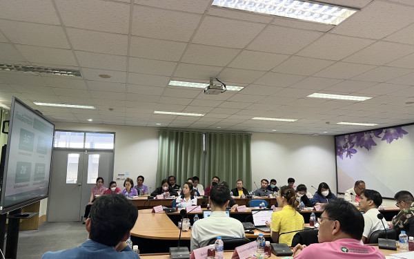 หน่วยวิจัยเพื่อการจัดการพลังงานและเศรษฐนิเวศ มหาวิทยาลัยเชียงใหม่ ร่วมกับสำนักงานทรัพยากรธรรมชาติและสิ่งแวดล้อมจังหวัดลำปาง ประชุมคณะทำงานด้านการเปลี่ยนแปลงสภาพภูมิอากาศระดับจังหวัด (จังหวัดลำปาง) ครั้งที่ 2/2566