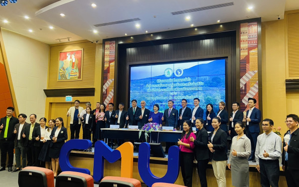 หน่วยวิจัย 3E ร่วมเป็นสักขีพยานในพิธีลงนามบันทึกความเข้าใจว่าด้วยการสร้างความร่วมมือและเครือข่ายวิจัยเพื่อนำไปสู่การแก้ไขปัญหามลพิษทางอากาศ ระหว่างกรมอุตุนิยมวิทยาและมหาวิทยาลัยเชียงใหม่