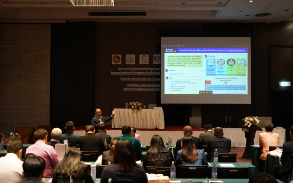 3E ร่วมกับ อบก. จัดงานแถลงผลสำเร็จผลการดำเนินงาน “โครงการส่งเสริมการจัดทำคาร์บอนฟุตพริ้นท์ขององค์กรปกครองส่วนท้องถิ่น” และมอบโล่เกียรติคุณ