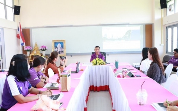 หน่วยวิจัยเพื่อการจัดการพลังงานและเศรษฐนิเวศ เป็นวิทยากรให้กับเทศบาลตำบลสันผักหวาน ภายใต้โครงการลดก๊าซเรือนกระจกของเทศบาล