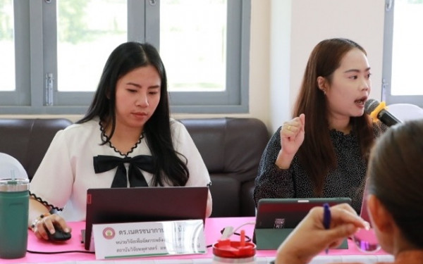 หน่วยวิจัยเพื่อการจัดการพลังงานและเศรษฐนิเวศ เป็นวิทยากรให้กับเทศบาลตำบลสันผักหวาน ภายใต้โครงการลดก๊าซเรือนกระจกของเทศบาล