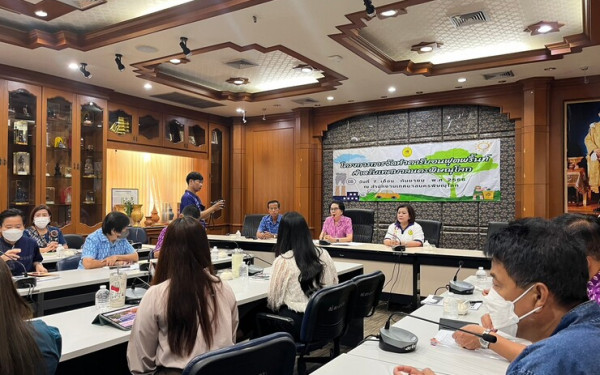 หน่วยวิจัยเพื่อการจัดการพลังงานและเศรษฐนิเวศ มหาวิทยาลัยเชียงใหม่ (3E cmu) เป็นวิทยากรให้กับเทศบาลนครพิษณุโลก ภายใต้โครงการการจัดทำคาร์บอนฟุตพริ้นท์สำหรับเทศบาลนครพิษณุโลก