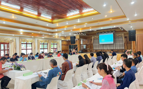 หน่วยวิจัยเพื่อการจัดการพลังงานและเศรษฐนิเวศ มหาวิทยาลัยเชียงใหม่ (3E) ร่วมกับสำนักงานทรัพยากรธรรมชาติและสิ่งแวดล้อมจังหวัดหนองบัวลำภู ประชุมคณะทำงานด้านการเปลี่ยนแปลงสภาพภูมิอากาศระดับจังหวัด (จังหวัดหนองบัวลำภู ) ครั้งที่ 3/2566