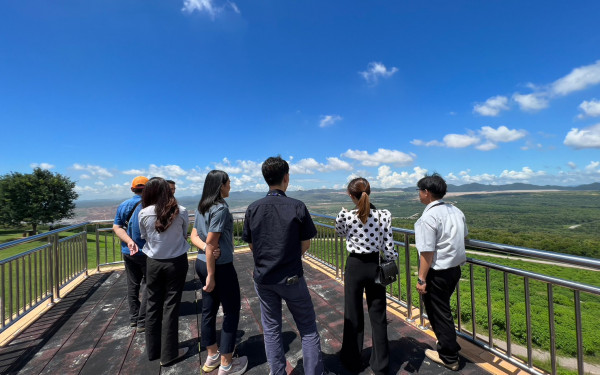 หน่วยวิจัย 3E จัดประชุมและลงพื้นที่เก็บข้อมูลของเหมืองแม่เมาะและโรงไฟฟ้าแม่เมาะ เพื่อกําหนดเป้าหมายและมาตรการการลด การปล่อยก๊าซเรือนกระจกของจังหวัดลำปาง ร่วมกับการไฟฟ้าฝ่ายผลิตแห่งประเทศไทย แม่เมาะ