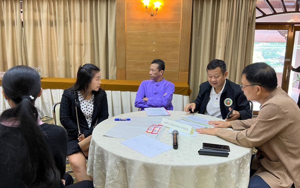 หน่วยวิจัย 3E ร่วมกับสำนักงานทรัพยากรธรรมชาติและสิ่งแวดล้อมจังหวัดแม่ฮ่องสอน จัดประชุมระดมความคิดเห็นเพื่อจัดทำมาตรการและแผนปฏิบัติการปรับตัวต่อผลกระทบจากการเปลี่ยนแปลงสภาพภูมิอากาศ (Focus group)