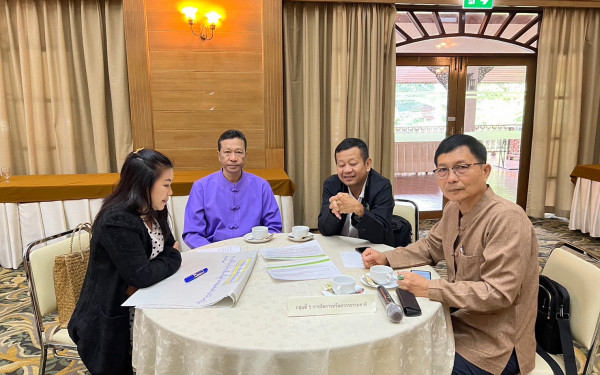 หน่วยวิจัย 3E ร่วมกับสำนักงานทรัพยากรธรรมชาติและสิ่งแวดล้อมจังหวัดแม่ฮ่องสอน จัดประชุมระดมความคิดเห็นเพื่อจัดทำมาตรการและแผนปฏิบัติการปรับตัวต่อผลกระทบจากการเปลี่ยนแปลงสภาพภูมิอากาศ (Focus group)
