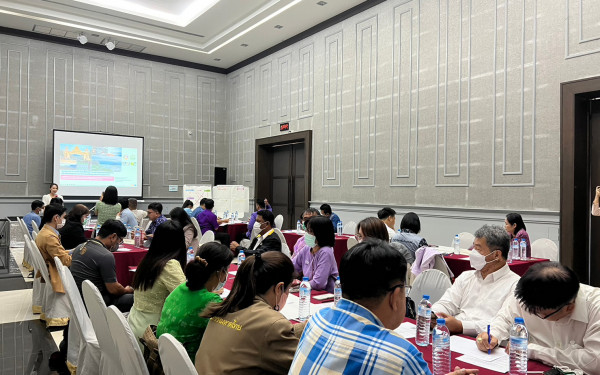 หน่วยวิจัย 3E ร่วมกับสำนักงานทรัพยากรธรรมชาติและสิ่งแวดล้อมจังหวัดอุตรดิตถ์ จัดประชุมระดมความคิดเห็นเพื่อจัดทำมาตรการและแผนปฏิบัติการปรับตัวต่อผลกระทบจากการเปลี่ยนแปลงสภาพภูมิอากาศ (Focus group)