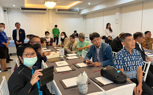 หน่วยวิจัย 3E ร่วมกับสำนักงานทรัพยากรธรรมชาติและสิ่งแวดล้อมจังหวัดลำปาง จัดประชุมระดมความคิดเห็นเพื่อจัดทำมาตรการและแผนปฏิบัติการปรับตัวต่อผลกระทบจากการเปลี่ยนแปลงสภาพภูมิอากาศ (Focus group)