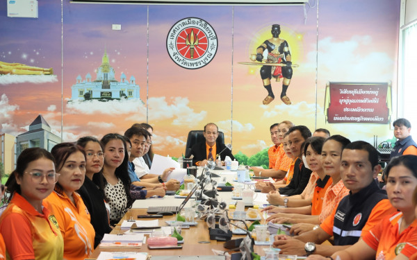 หน่วยวิจัย 3E CMU ร่วมกับ TGO ดำเนินการทวนสอบข้อมูลคาร์บอนฟุตพริ้นท์ขององค์กร ณ สำนักงานเทศบาลเมืองวิเชียรบุรี จังหวัดเพชรบูรณ์