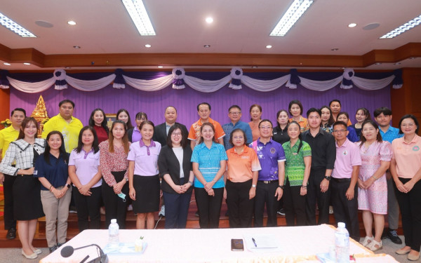 หน่วยวิจัย 3E CMU ร่วมกับ TGO ดำเนินการทวนสอบข้อมูลคาร์บอนฟุตพริ้นท์ขององค์กร ณ สำนักงานเทศบาลเมืองวารินชำราบ จังหวัดอุบลราชธานี